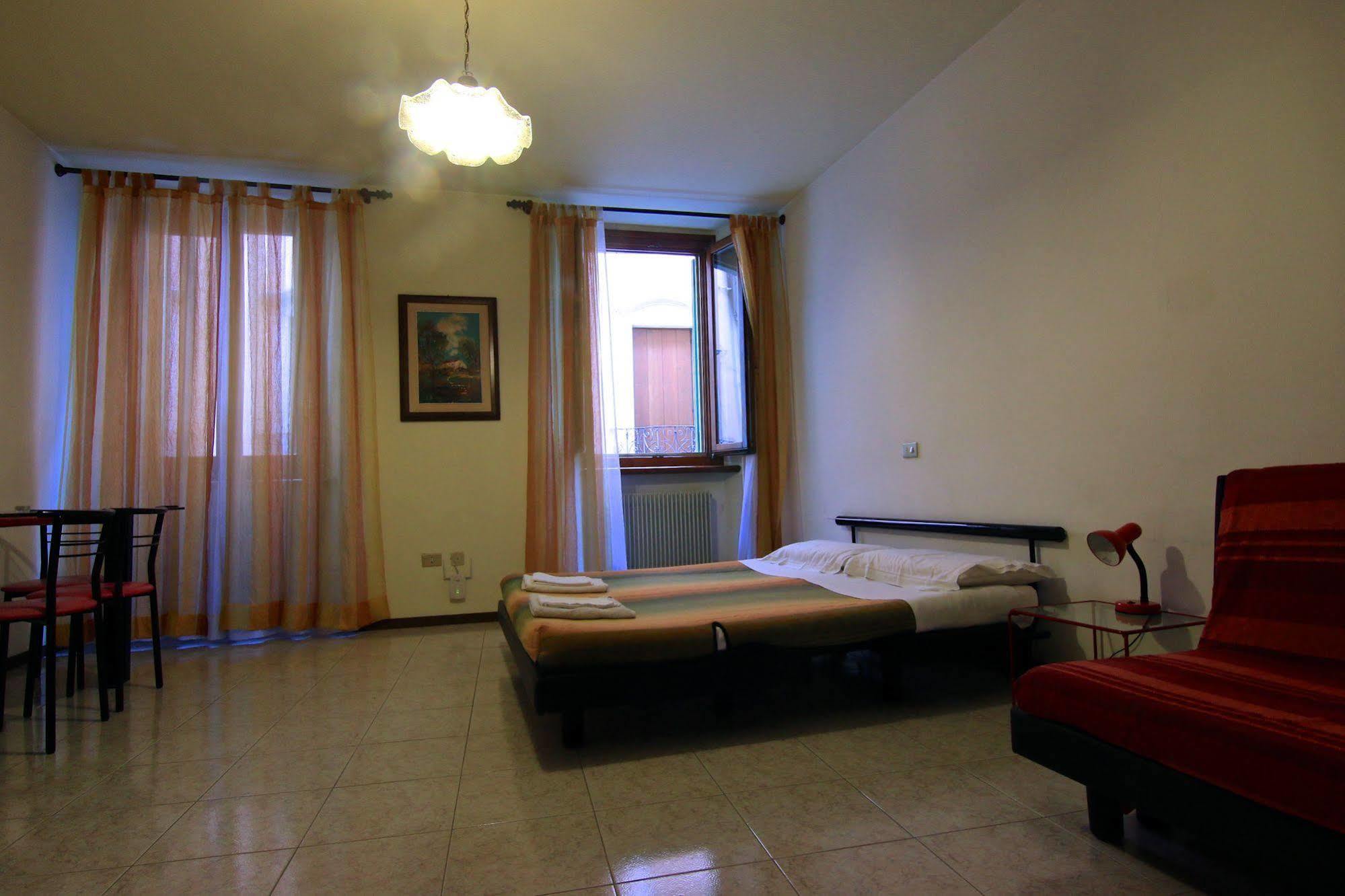 Mama Aparthotel